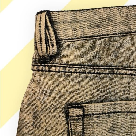 Sexy BCBG The Jackson juniors yellow acid washed denim short shorts NWT size 24 - Picture 4 of 13